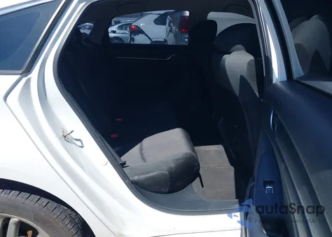 2018 Honda Accord Lx z USA, uszkodzony, nr VIN 1HGCV1F18JA175887